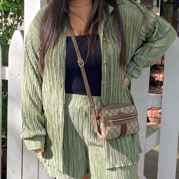 Pleated green short set - Picture 5 of 5